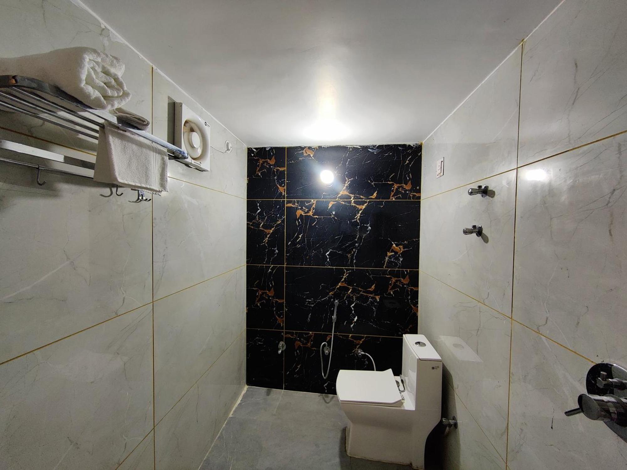 Gc Farms Villa Ayodhya Bagian luar foto